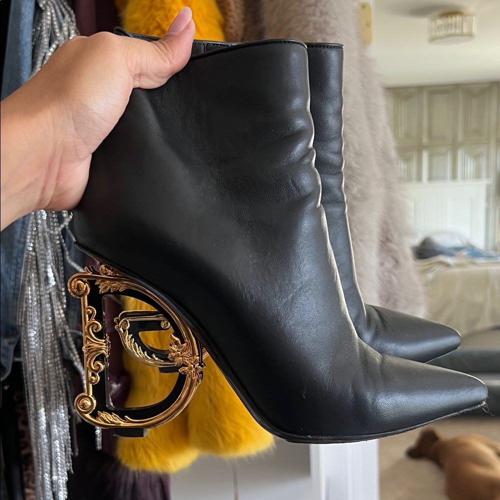 Dolce & Gabbana Black Designer Ankle Boots with Gold Heel